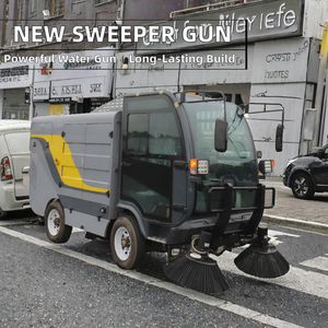 Ventes directes d'usine nouvelle balayeuse de rue mécanique améliorée avec pistolet à eau haute pression pour le nettoyage des routes - Product Image 3
