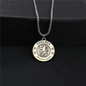 Collier Pendentif Football Barcelone Juventus Real Madrid Paris Saint-Germain Charme Souffle de Bébé pour Homme - Product Image 4