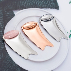Masajeador de rodillo facial Guasha: El secreto de belleza antiguo cumple con la herramienta moderna para una piel más ajustada y brillante - Product Image 1