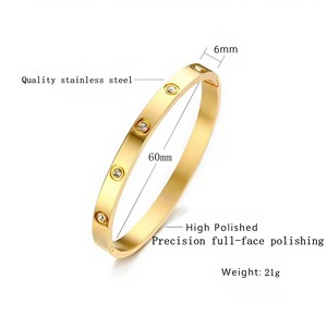 Bracciale di Tendenza in Acciaio al Titanio Light Luxury con Zirconi Micro-Incastonati <span class=keywords><strong>per</strong></span> Donna, Popolare e di Tendenza, Braccialetto di <span class=keywords><strong>Coppia</strong></span> alla Moda - Product Image 2