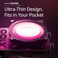 Lumière LED ZHIYUN MOLUS X100 RGB 100W alimentée par batterie, température de couleur 2700K-10000K, matériau ABS, éclairage vidéo et photo extérieur