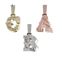Collier personnalisé avec initiale, motif floral enroulé, pendentif lettre entièrement pavé de baguettes CZ, style Hip Hop Bling, personnalisation OEM/ODM