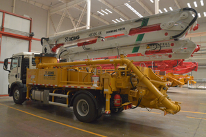 Bomba de Concreto Montada en Camión XCM-G HB30K 30m con Motor Diésel - Product Image 6