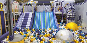 Aire de jeux intérieure pour enfants, ville de jeu de rôle avec maisonnette, supermarché, boulangerie, école, bureau de <span class=keywords><strong>poste</strong></span> et hôpital, thème plastique Luckyplay - Product Image 4