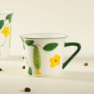 Taza de Cerámica Pintada a Mano Jiutian, Antiderrames, con Diseño de Melón y Enredaderas, Estilo Fresco, para Parejas, Hogar u Oficina, Taza de Alta Gama para Leche o Café - Product Image 3