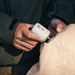 Naturehike Wind <span class=keywords><strong>mini</strong></span> Outdoor Camping <span class=keywords><strong>Pompe</strong></span> à air électrique Batterie <span class=keywords><strong>Mini</strong></span> Pompes pour <span class=keywords><strong>matelas</strong></span> <span class=keywords><strong>gonflable</strong></span> <span class=keywords><strong>Pompe</strong></span> à air - Product Image 3