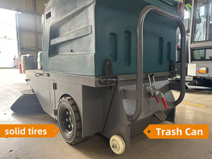 Nouvelle balayeuse industrielle autoportée, balayeuse électrique à batterie, haute efficacité, bac à déchets de 120 L - Product Image 4