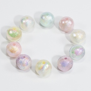 Cuentas acrílicas personalizadas de 16mm <span class=keywords><strong>C</strong></span> L D TF Designer Charm Letter Print Straight Hole Colorful Pearl Beads para la fabricación de joyas Pen Beaded - Product Image 5