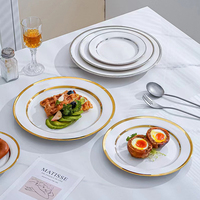 Assiettes de luxe en porcelaine pour hôtels, vaisselle en céramique, assiettes de restaurant en gros, service de vaisselle avec bord doré
