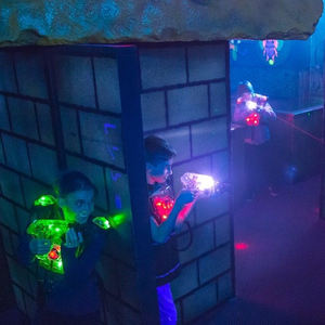 Parque de Trampolines de Aventura y Diversión, Juego de Láser Tag, Centro de Entretenimiento Familiar Interior, Laberinto de Láser Tag, Equipamiento para Parques Infantiles - Product Image 6