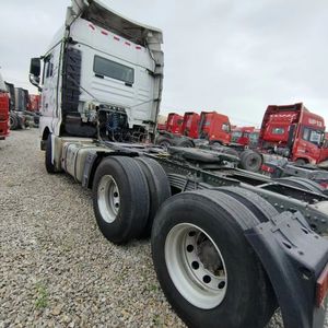 Sinotruck Trator Usado Sitrak C7H <span class=keywords><strong>Trailer</strong></span> Cabeça 10 Pneus 540 HP LHD <span class=keywords><strong>Trailer</strong></span> Caminhão Trator com Bom Preço - Product Image 4