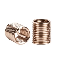 Pièces de quincaillerie usinées CNC en acier inoxydable de 15 mm à surface lisse et fendue pour l'assemblage de motos et de véhicules électriques