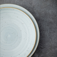 Assiettes en céramique rétro haut de gamme, style occidental, plats créatifs en céramique, assiettes de service domestiques pour steak, compatibles micro-ondes
