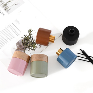 Botellas Difusoras de Aroma de <span class=keywords><strong>Vidrio</strong></span> Redondas de Lujo de 100 ml y 120 ml, Transparentes/Esmeriladas/Negras, <span class=keywords><strong>con</strong></span> Varillas y Tapa de <span class=keywords><strong>Madera</strong></span> de Bambú Natural - Product Image 3