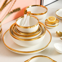 Service de table en céramique de style européen et nordique avec incrustations dorées, bols, assiettes et soupières de luxe pour usage domestique