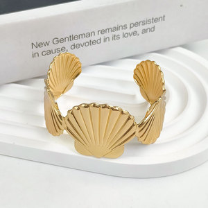 Bracelet jonc ajustable en métal style coquillage, tendance et original, pour femme, idéal pour l'été, la plage, les vacances et le quotidien - Product Image 3