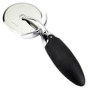 قطاعة بيتزا احترافية من الفولاذ المقاوم للصدأ عالي الجودة مع شفرة دوارة ومقبض مضاد للانزلاق من مادة TPR - Product Image 1