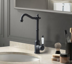 Matériau en laiton sans plomb style rétro traditionnel style court mat noir bronze brosse <span class=keywords><strong>or</strong></span> cuisine ou robinet <span class=keywords><strong>de</strong></span> lavabo - Product Image 1