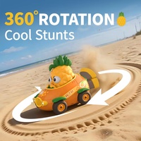 Voiture télécommandée miniature personnalisée 2.4G, série fruits mignons, en forme d'ananas, avec rotation à 360°, jouet de course de dessin animé avec lumière