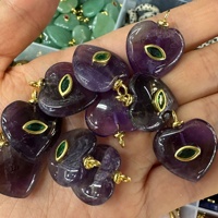 Pendentif en laiton plaqué or 18 carats avec incrustation de pierres naturelles vintage en forme de cœur (Lapis Lazuli, Améthyste, Œil de Tigre, Zircon coloré) pour le bricolage
