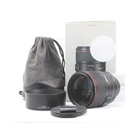 Objectif plein format télézoom à focale fixe EF 85mm F/1.4L, équivalent 136mm, revêtement fluoré, filtre 77mm, construction en silicone