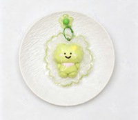 Porte-clés grenouille mignonne en TPR à montée lente, jouet à presser, pendentif grenouille de dessin animé Kawaii, ornement de sac avec clochette, jouet anti-stress