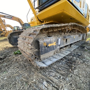 Excavatrice sur chenilles d'occasion KOMATSU PC210LC 21T, modèle 2020, avec moteur, pour travaux d'excavation et de construction à grande échelle - Product Image 4