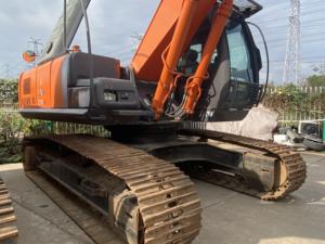 Excavadora Usada de Segunda Mano, Maquinaria para Movimiento de Tierras HITACHI ZX210-3G en Venta - Product Image 3