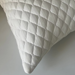 Hochwertige benutzer definierte haut freundliche Weichheit Kopfstütze Plain Solid Color Design Crescent <span class=keywords><strong>Shaped</strong></span> Memory Foam Kissen - Product Image 3