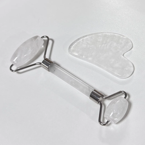 Conjunto de Belleza Facial con Rodillo de Cristal Blanco y Raspador Gua Sha para Drenaje Linfatico - Product Image 1