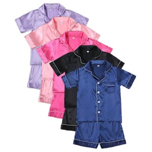 Set di pigiami estivi a manica corta per bambini e bambine - Product Image 1