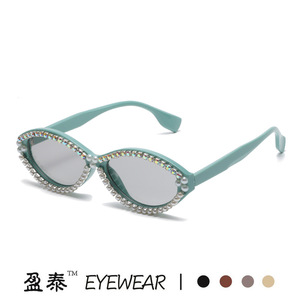 แว่นตา แว่นกันแดดทรงแคทอาย กรอบสีดำ ประดับมุก UV400 แว่นกันแดดผู้หญิง - Product Image 2