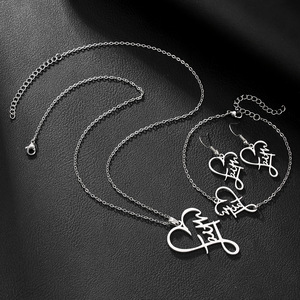 Colgante de corazón hueco, conjunto de joyería de acero inoxidable, collar, pendientes, pulsera, regalo para mujer, joyería de moda unisex - Product Image 2
