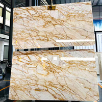 Dalle d'onyx blanc doré translucide naturelle de qualité supérieure pour comptoir de cuisine Design rétro-éclairé intérieur panneau mural carreaux de sol d'escalier