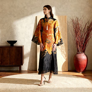 Abaya personnalisée en polyester imprimé élégant de qualité supérieure pour femmes musulmanes, robe avec devant ouvert, hijab, vente en gros OEM - Product Image 4