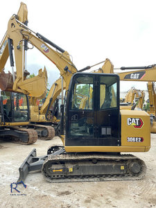 รถขุดขนาดเล็ก CAT 306 e2 สภาพดี รถขุดแคตเตอร์พิลลาร์มือสองขนาดเล็ก ขายดี - Product Image 1