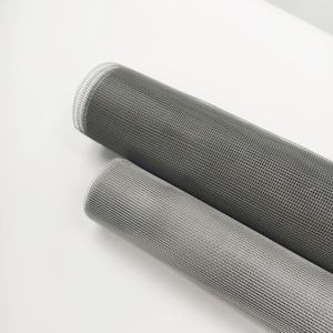Factory Outlet18 * 16 <span class=keywords><strong>Mosquitera</strong></span> de fibra de vidrio recubierta de <span class=keywords><strong>Pvc</strong></span> negro Proteger la privacidad <span class=keywords><strong>Mosquitera</strong></span> <span class=keywords><strong>para</strong></span> puertas y ventanas <span class=keywords><strong>para</strong></span> puertas correderas - Product Image 1