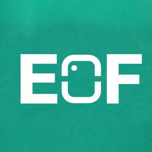 Biểu tượng tùy chỉnh có thể gập lại không dệt vải mua sắm túi với thiết kế lạ mắt mang theo túi - Product Image 3