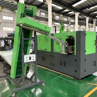 Ligne de production complète entièrement automatique de petites bouteilles en plastique PET pour l'eau potable pure