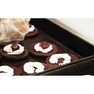 PNB K-Style Handcrafted Choco Pie con sabores de crema y chocolate 80g X10pcs Almacenamiento refrigerado - Product Image 2