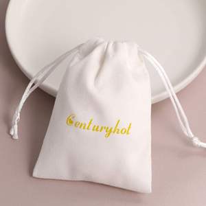 Emballage cadeau recyclable personnalisé, sac en velours satiné avec cordon de serrage, finition noire brillante pour bougies et artisanat - Product Image 5