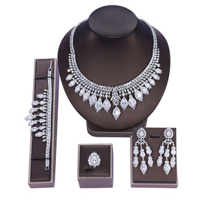 Baoyi-Conjuntos <span class=keywords><strong>de</strong></span> joyería africana <span class=keywords><strong>de</strong></span> lujo para mujer, famosa marca <span class=keywords><strong>de</strong></span> UAE, CZ verde, cristal <span class=keywords><strong>de</strong></span> circonita para fiesta <span class=keywords><strong>de</strong></span> boda, conjunto <span class=keywords><strong>de</strong></span> joyería nupcial <span class=keywords><strong>de</strong></span> Dubái, regalo - Product Image 6