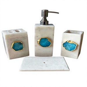 Ensemble d'accessoires de salle de bain en résine époxy, design personnalisé, pour la maison, l'hôtel, le spa et les centres de bien-être, avec porte-savon. - Product Image 1