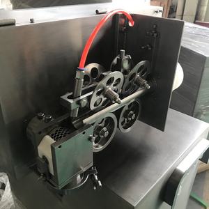 Machine à peler les saucisses industrielles, machine à peler les saucisses, machine à peler les boyaux à saucisses automatique, bon prix - Product Image 4