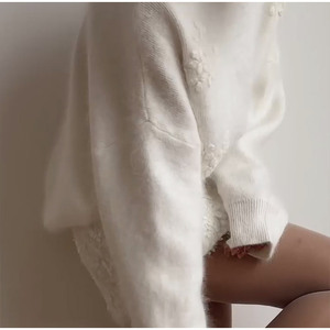 Shot-2024 New Brocade Sweater Fashion Elegant <strong>Graceful</strong> Round Neck Knitted <strong>Pullover</strong> - Product Image 4