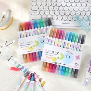 Juego de marcadores de cuaderno Multicolor de doble cabeza de 12 Colores de alta calidad, bolígrafo resaltador de garabatos de <span class=keywords><strong>6mm</strong></span> de ancho de escritura para niños - Product Image 5