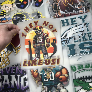 Best-seller Feuilles Dtf NFL à la mode Conceptions d'impression sur <span class=keywords><strong>tissu</strong></span> vinyle pelé à chaud Transferts de chaleur Prêt à presser le fer sur l'autocollant - Product Image 6