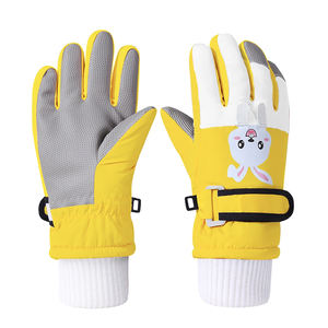 Gants d'hiver isolés en polyester <span class=keywords><strong>de</strong></span> haute qualité personnalisés en gros pour enfants Gants <span class=keywords><strong>de</strong></span> <span class=keywords><strong>ski</strong></span> pour enfants pour les sports <span class=keywords><strong>de</strong></span> neige-30 - Product Image 3