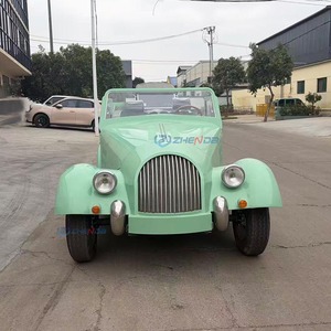 Coche eléctrico vintage verde claro personalizado con batería de litio, tracción trasera, homologado para circular por carretera, ideal para fotografía de bodas, viajes a complejos turísticos. - Product Image 2