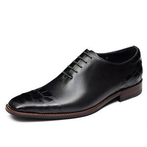 Zapatos Oxford de Hombre de Cuero Genuino con Cordones y Punta Puntiaguda, Bordados, Cómodos, Transpirables, Resistentes a las Manchas, para Negocios y Bodas - Product Image 6
